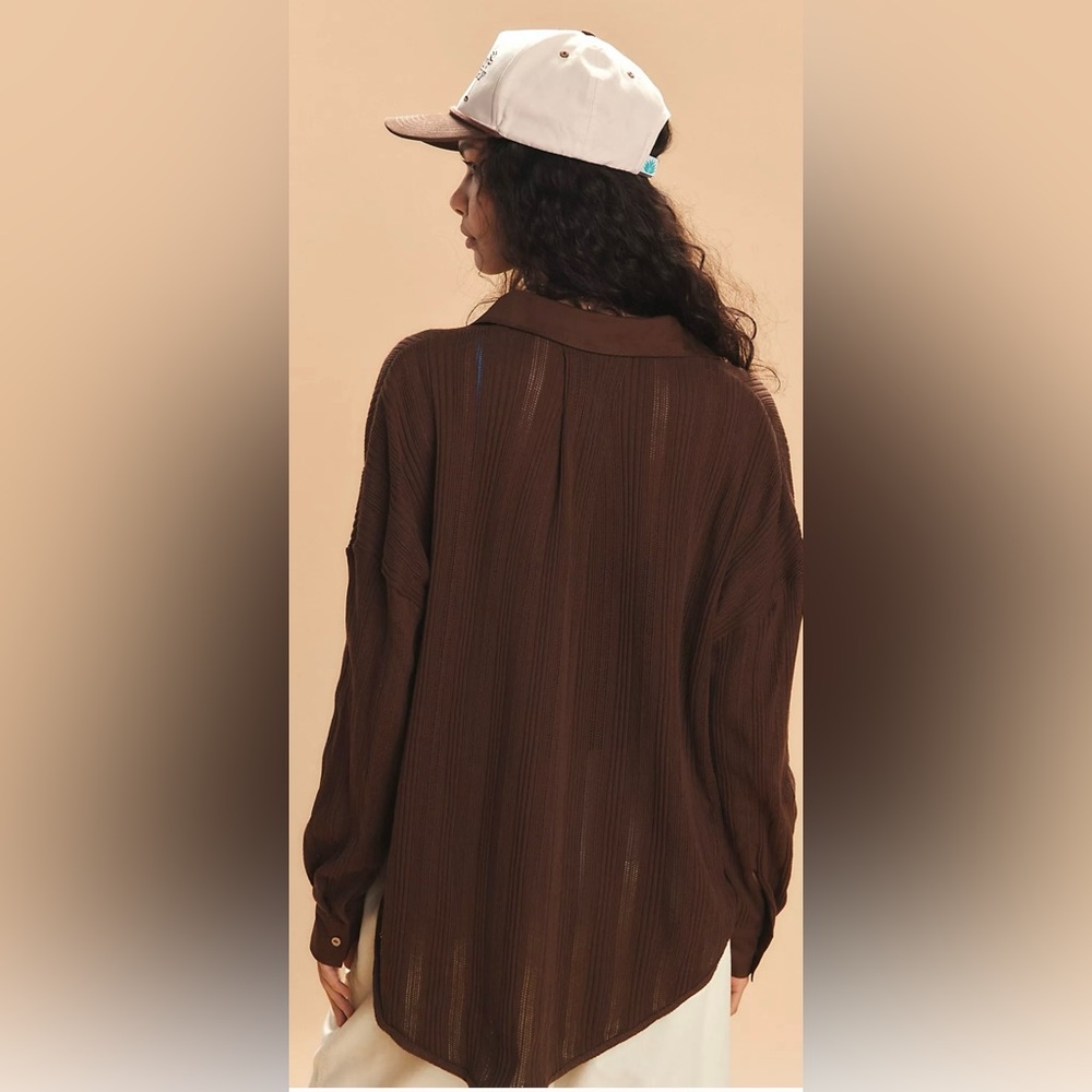 98-Free People Scottie Top (missing 4th button but comes with extra button) - Picture 2 of 4
